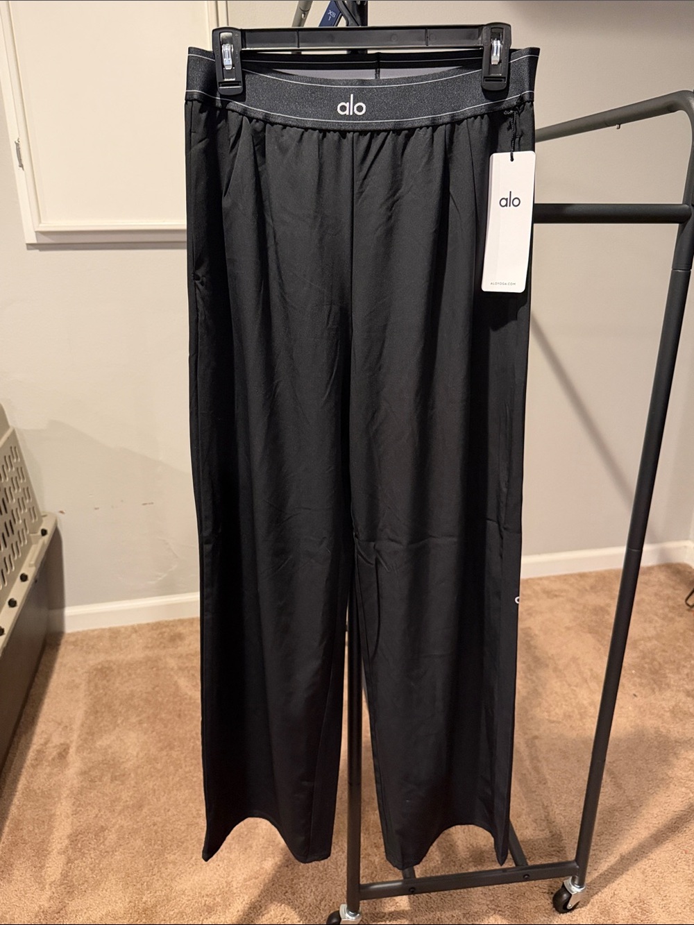 ALO Yoga Black Suit Up Trouser Pants- Regular length